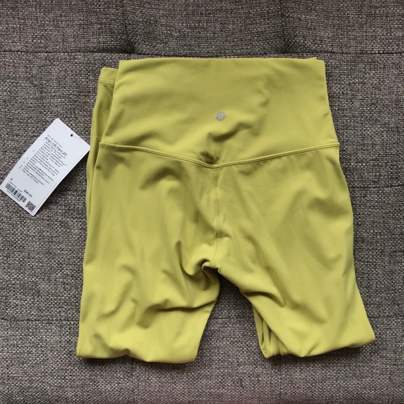 NWT lululemon Align HR Pant 25” Yellow Pear - Picture 4 of 8